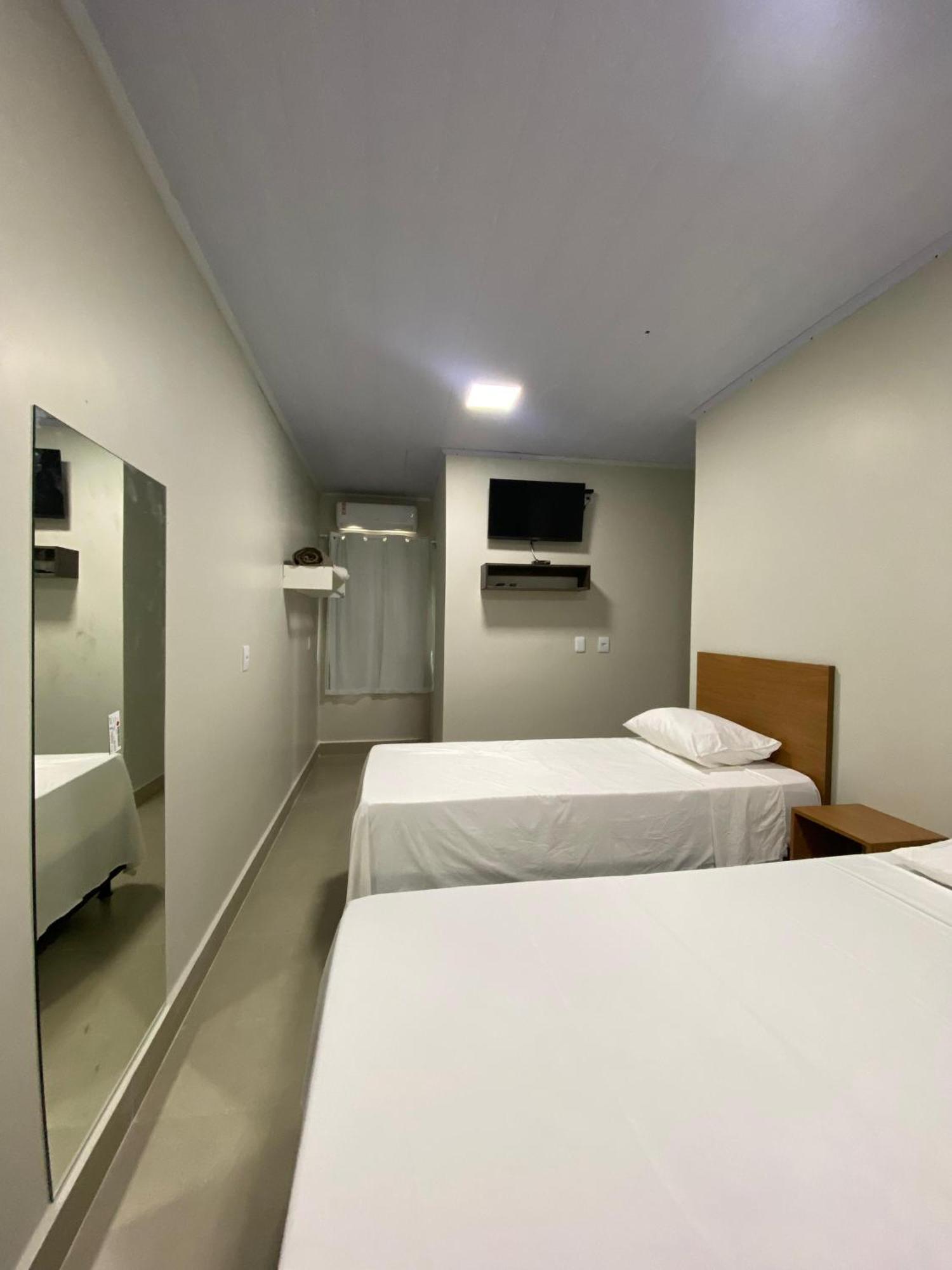 Executive Hotel Aguas Lindas Go Aguas Lindas de Goias Exteriér fotografie